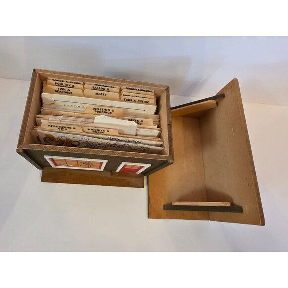 Vintage Pine Creek Recipe Box House "Home Is Where The Heart Is" With Dividers & - Picture 3 of 8